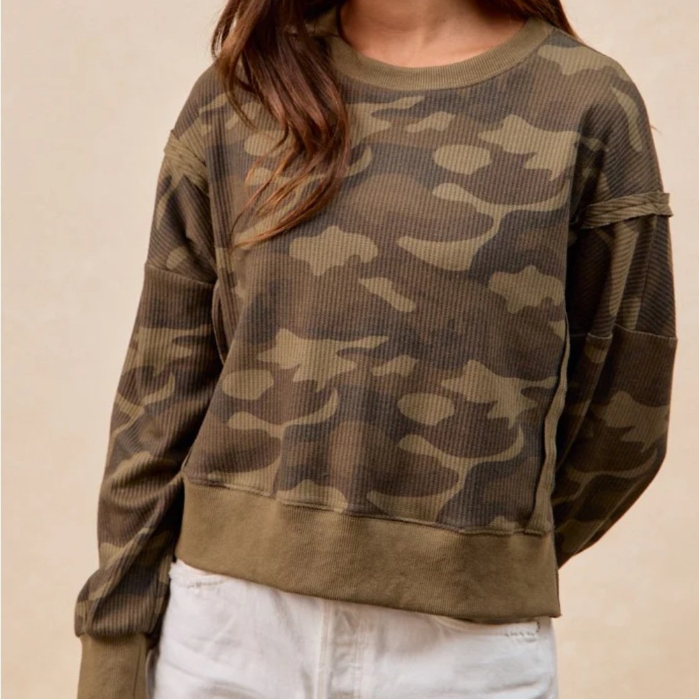 BiBi Thermal Camouflage Printed Top With Open seam